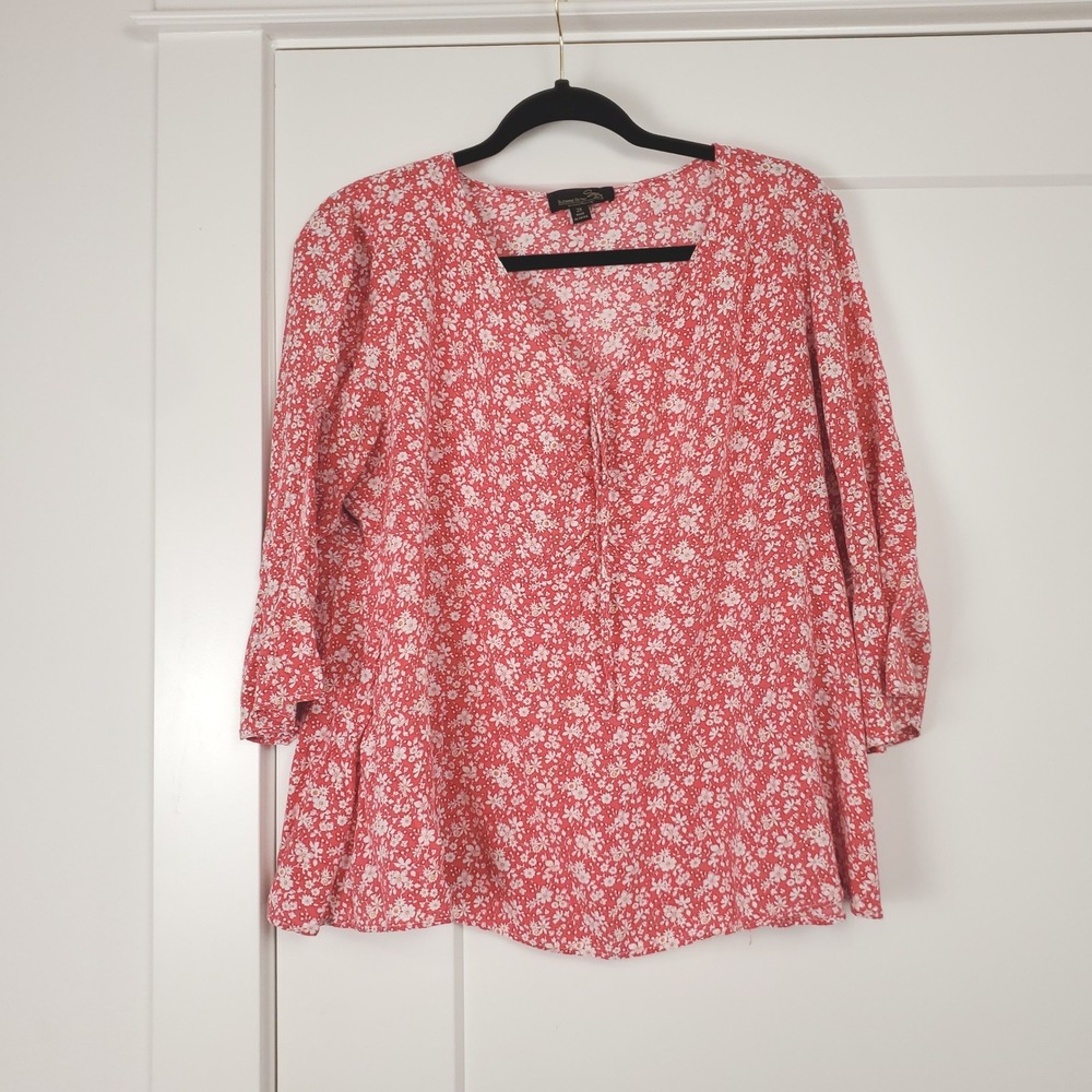 Floral Blouse Womens 2X Red White Cinched Front V-Neck Top Suzanne Betro